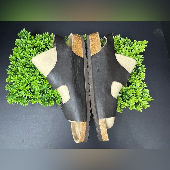 Birkenstocks leather Brown Double Strap Sandals size 42 M (regular-wide) unisex - Picture 3 of 13